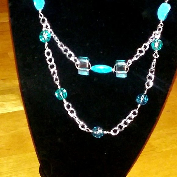 Layered Necklace - Picture 1 of 4